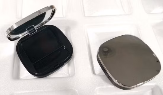 Square Plastic Eyeshadow Compact Container with Mirror