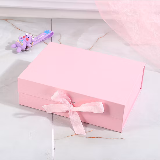 Boîte de papier en carton de fermeture de ruban magnétique coloré rigide en gros Logo personnalisé imprimé boîte d'emballage cadeau Cosmétique/parfum/soin de la peau/boîte d'emballage de bouteille